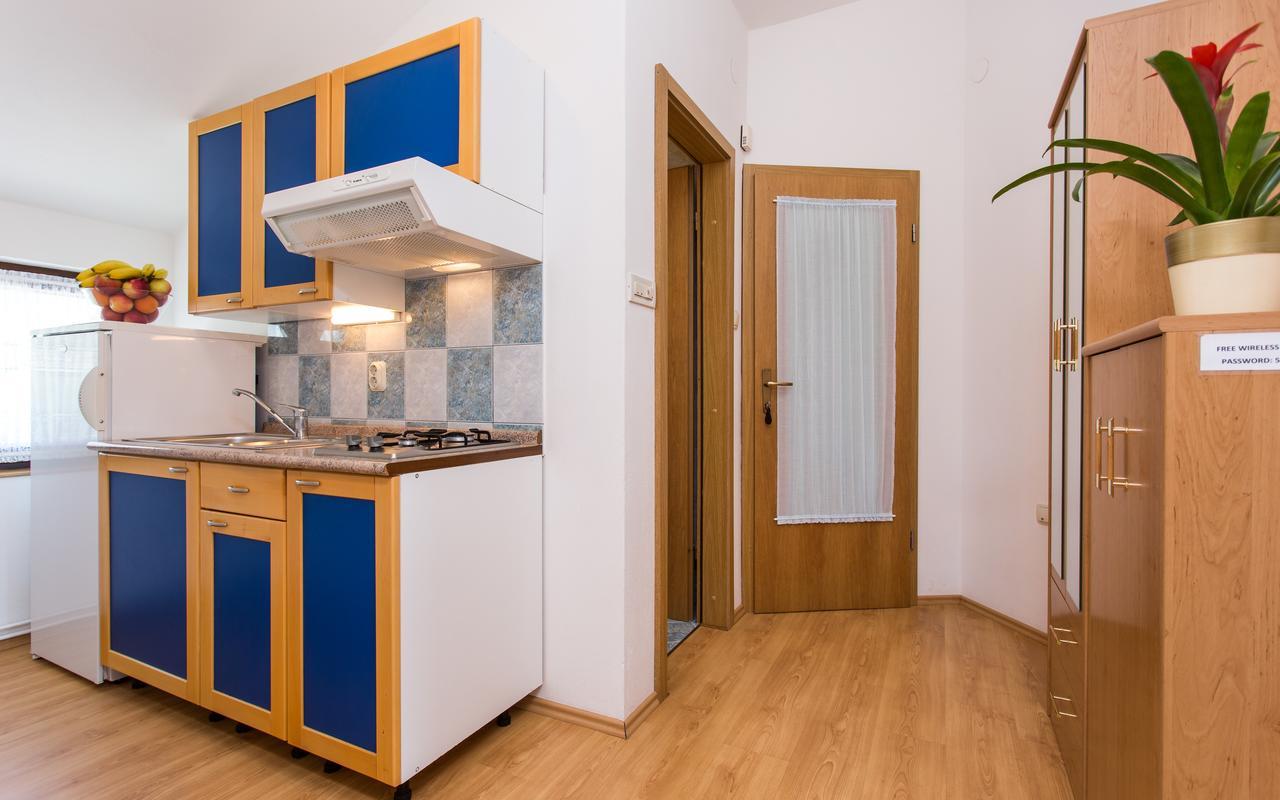 Apartments Lucija 2 Baska  Exterior photo